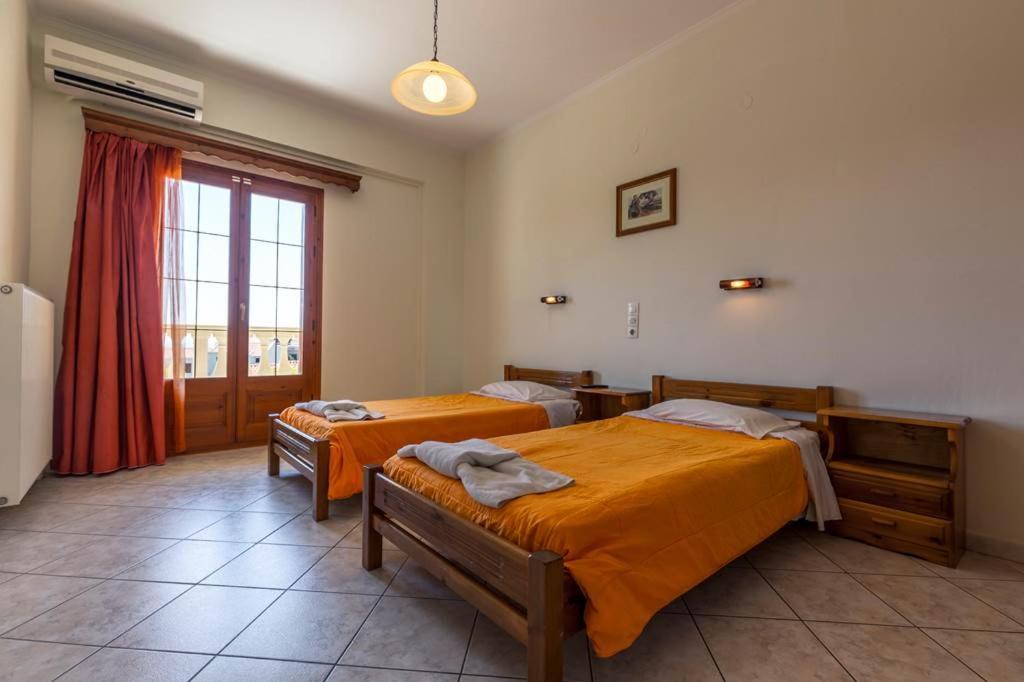Kapetanios Apartments Άγιος Στέφανος Εξωτερικό φωτογραφία