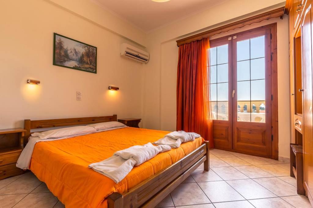 Kapetanios Apartments Άγιος Στέφανος Εξωτερικό φωτογραφία