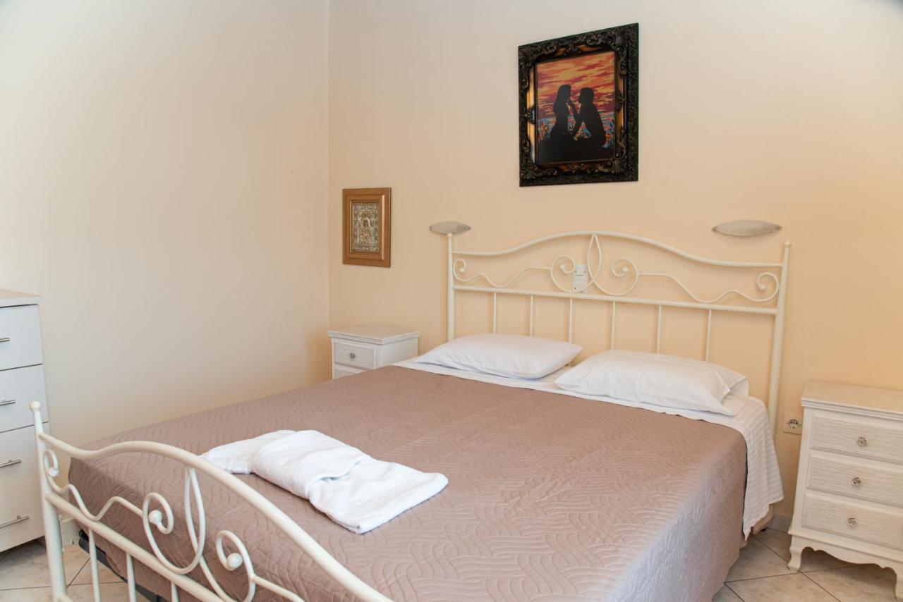 Kapetanios Apartments Άγιος Στέφανος Εξωτερικό φωτογραφία